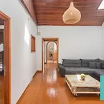Casa Jalou Hostel
