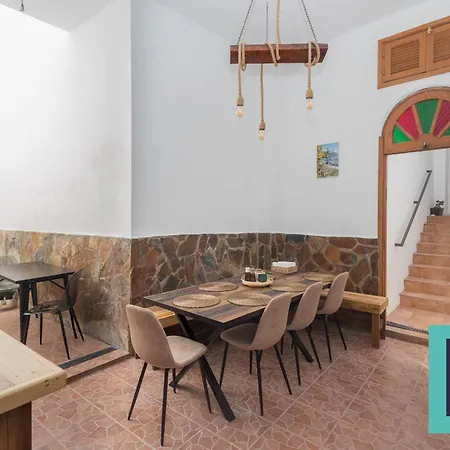 Casa Jalou 아게이크