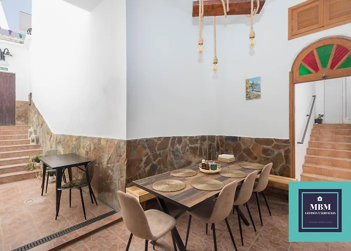 Hostel Casa Jalou *