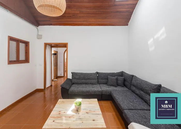 Casa Jalou Hostel Agaete (Gran Canaria)