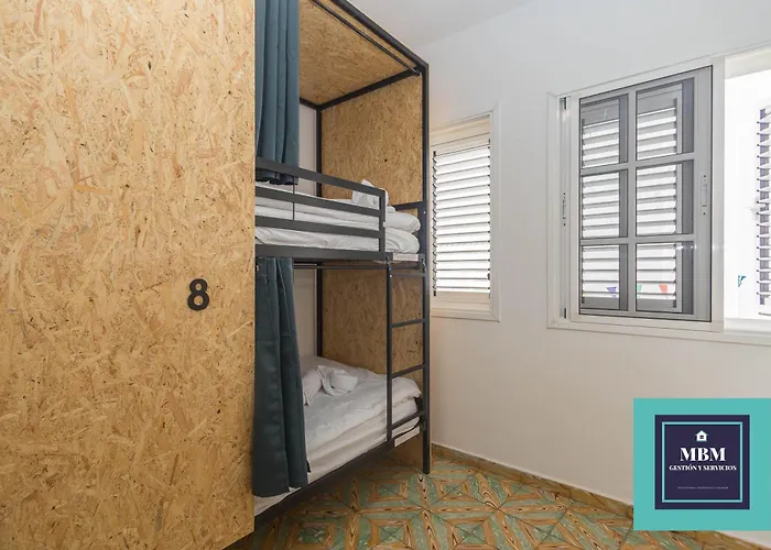 Casa Jalou Hostel *